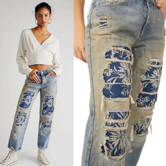 Free People sz 25 Desert Rose Jeans High Rise Straight Leg Embroidered Floral - Picture 8 of 9